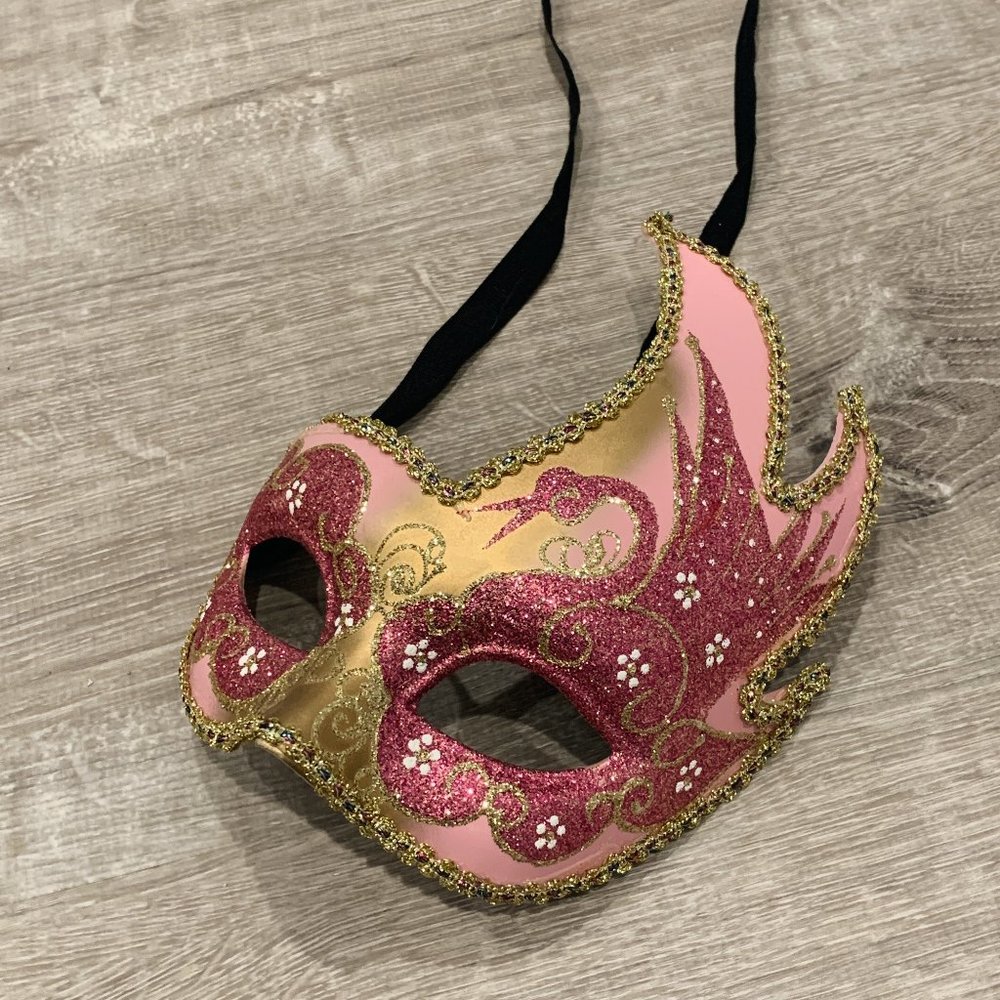 Pink & Gold Glitter Swan Masquerade Mask